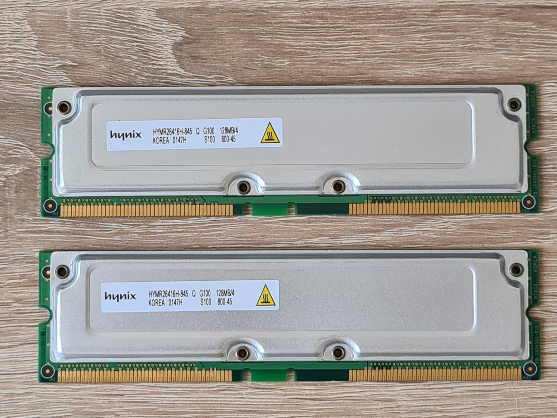 Memoria / RAM: RAM Hynix 2x128MB RDRAM - PC – Usato da Carouge GE venduto da Gasco