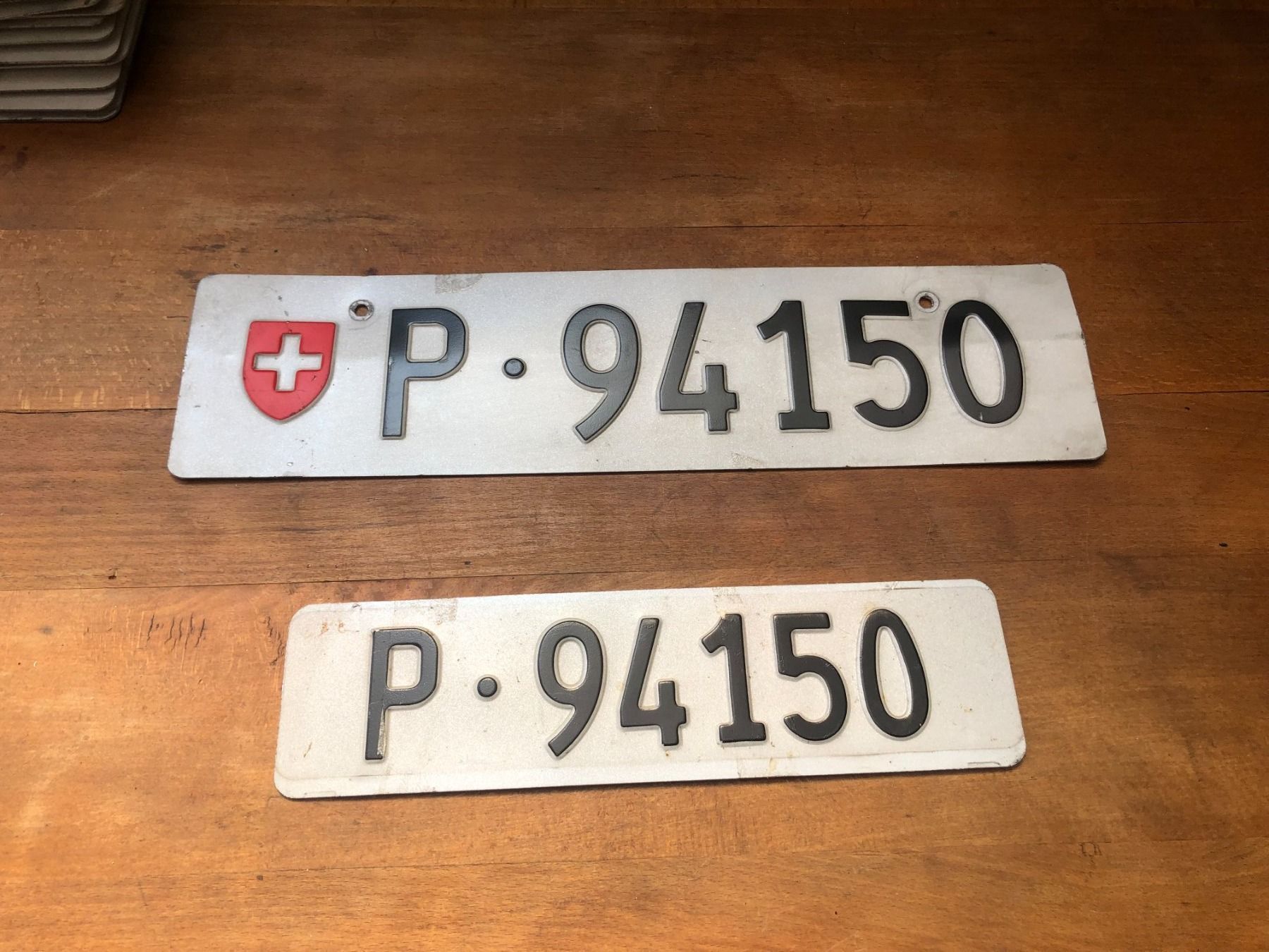 Ecriteaux: 2x Nummernschild Post PTT 94150 ausrangiert – D'occasion à Küttigen par Melisch1000