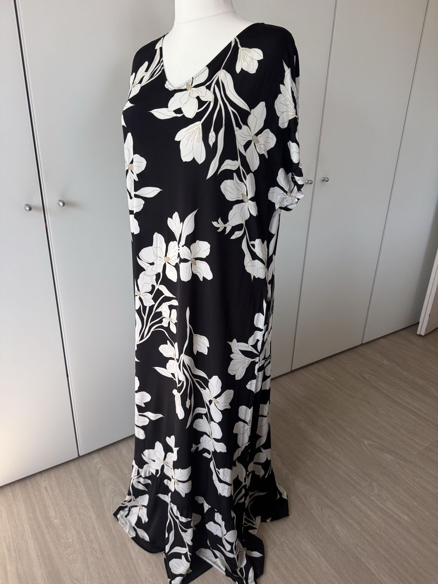 Robes: Elena Miro Maxikleid – Neuf (Voir description) à Zürich par Nashu