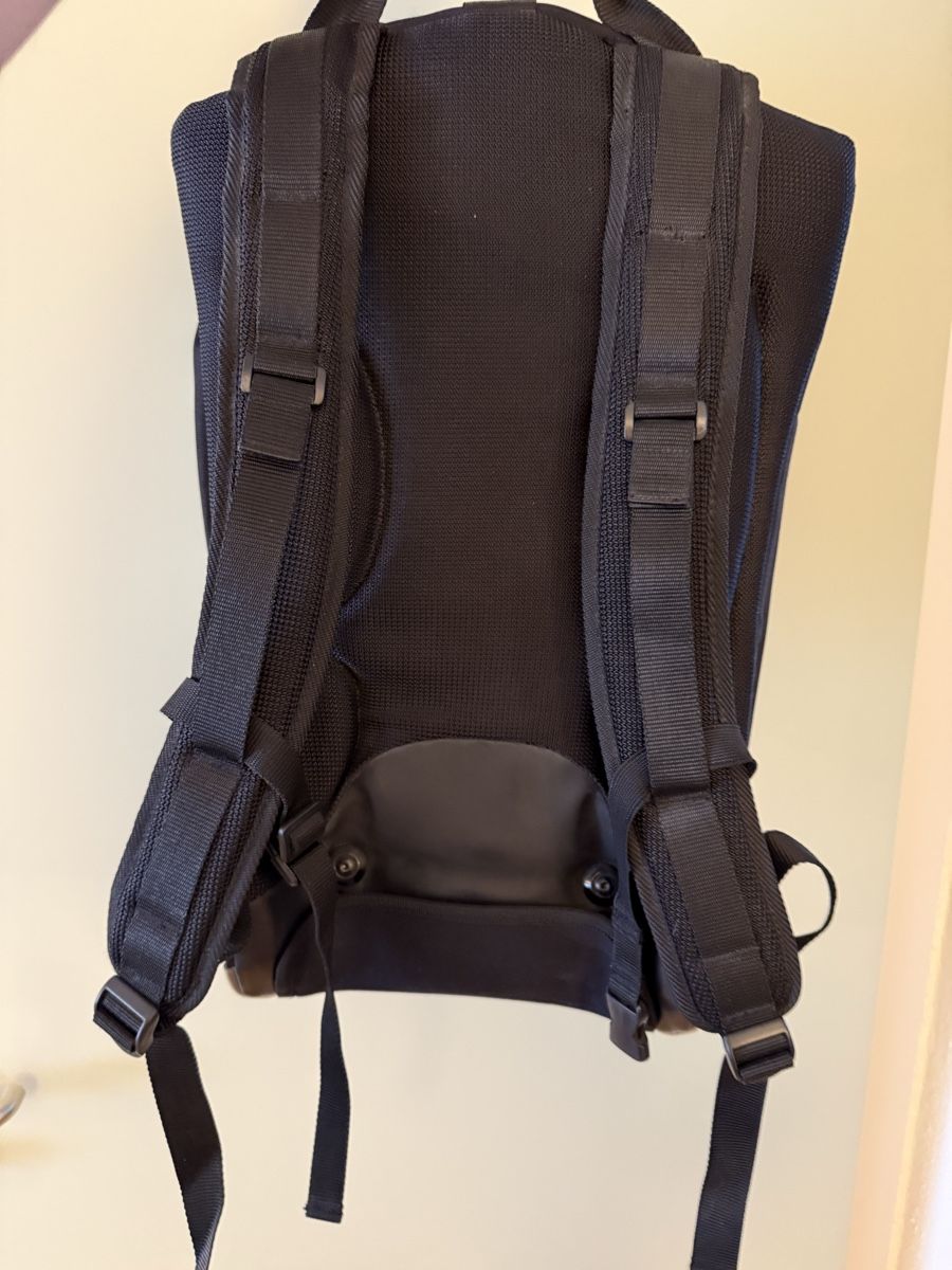 Zaini: Sac à dos Boblbee léopard noir blanc très bon etat – Usato da Kloten venduto da Mumiiin 2