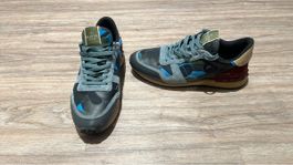 Valentino Sneaker Gr. 42, Herrenschuhe im Camouflage Look