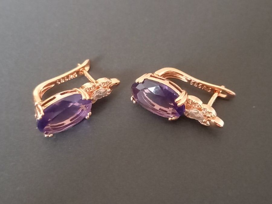Boucles d'oreille: Vergoldet Ohrringe, mit Klappverschluss – D'occasion à St-Prex par big_c6bb