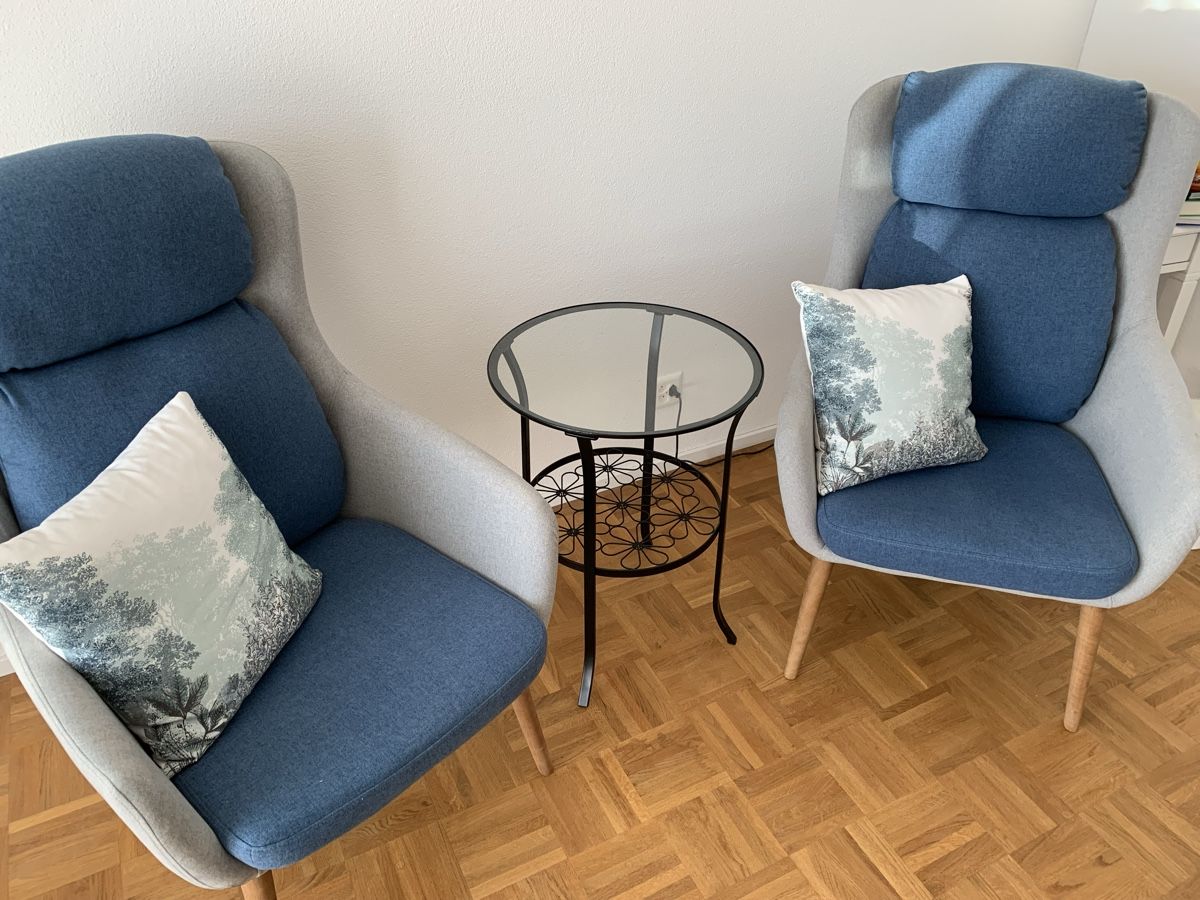 Sessel: 2 Sessel mit Beistelltisch – Gebraucht aus Gontenschwil von Holdrio98 1