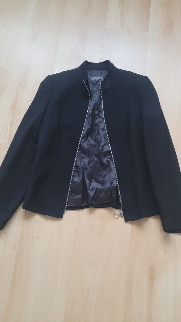 Boleros: Schöne Jacke Gr. 40 Marke YERA – Neu (gemäss Beschreibung) aus Schöfflisdorf von cri_8gn5