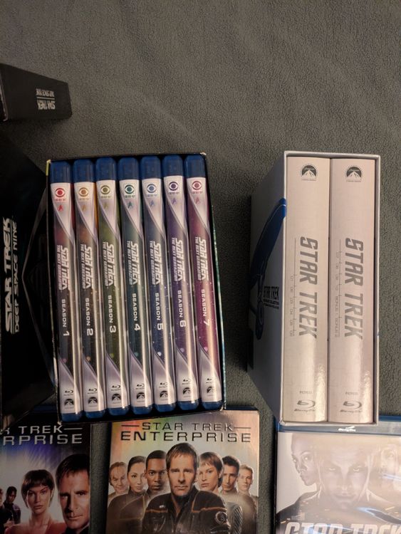 Star Trek Paket (Blu-ray/DVD Paket) (Gebraucht) in Suhr für CHF 191 ...