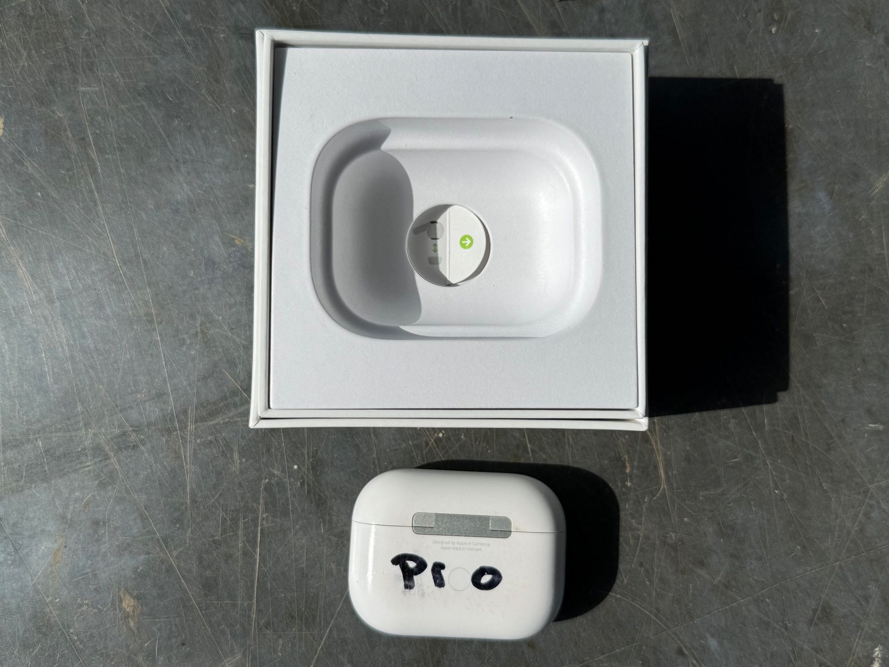 Apple Casques audio: Apple Air Pods Pro – D'occasion à Emmenmatt par simbasalome 3