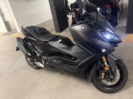 Yamaha T-max TechMax 560 cc