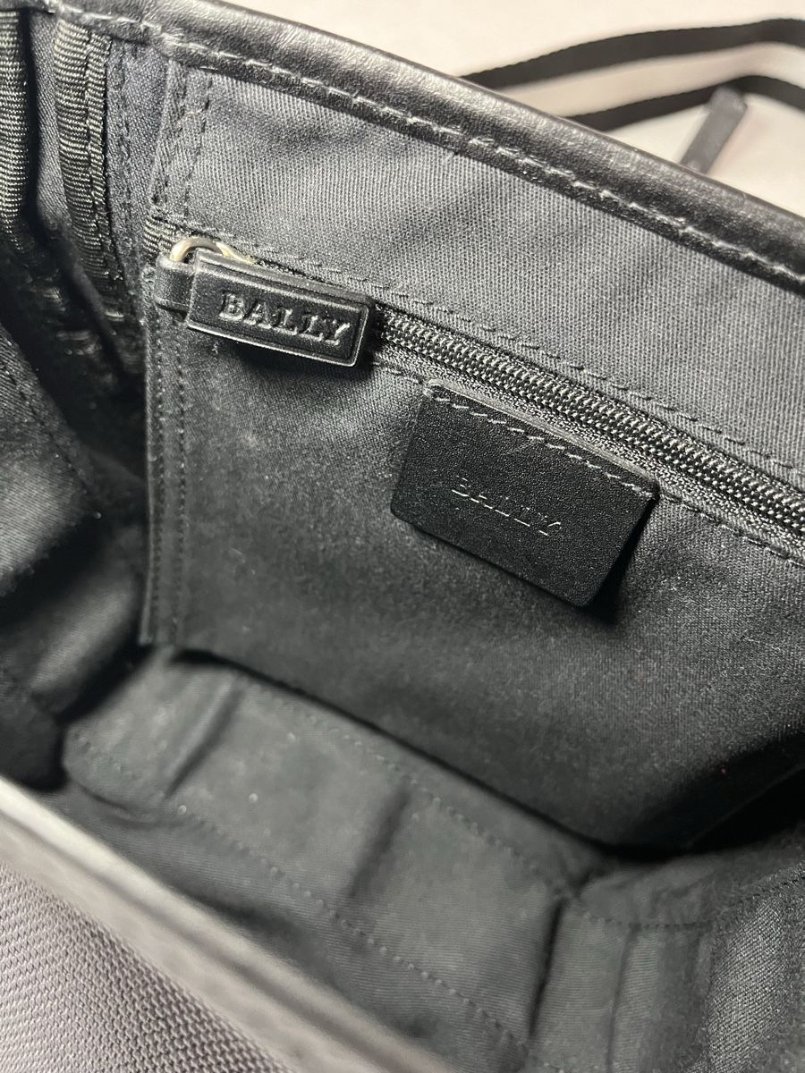 Bally Taschen: Original Bally Cross Body Bag – Gebraucht aus Wetzikon ZH von diaso 8
