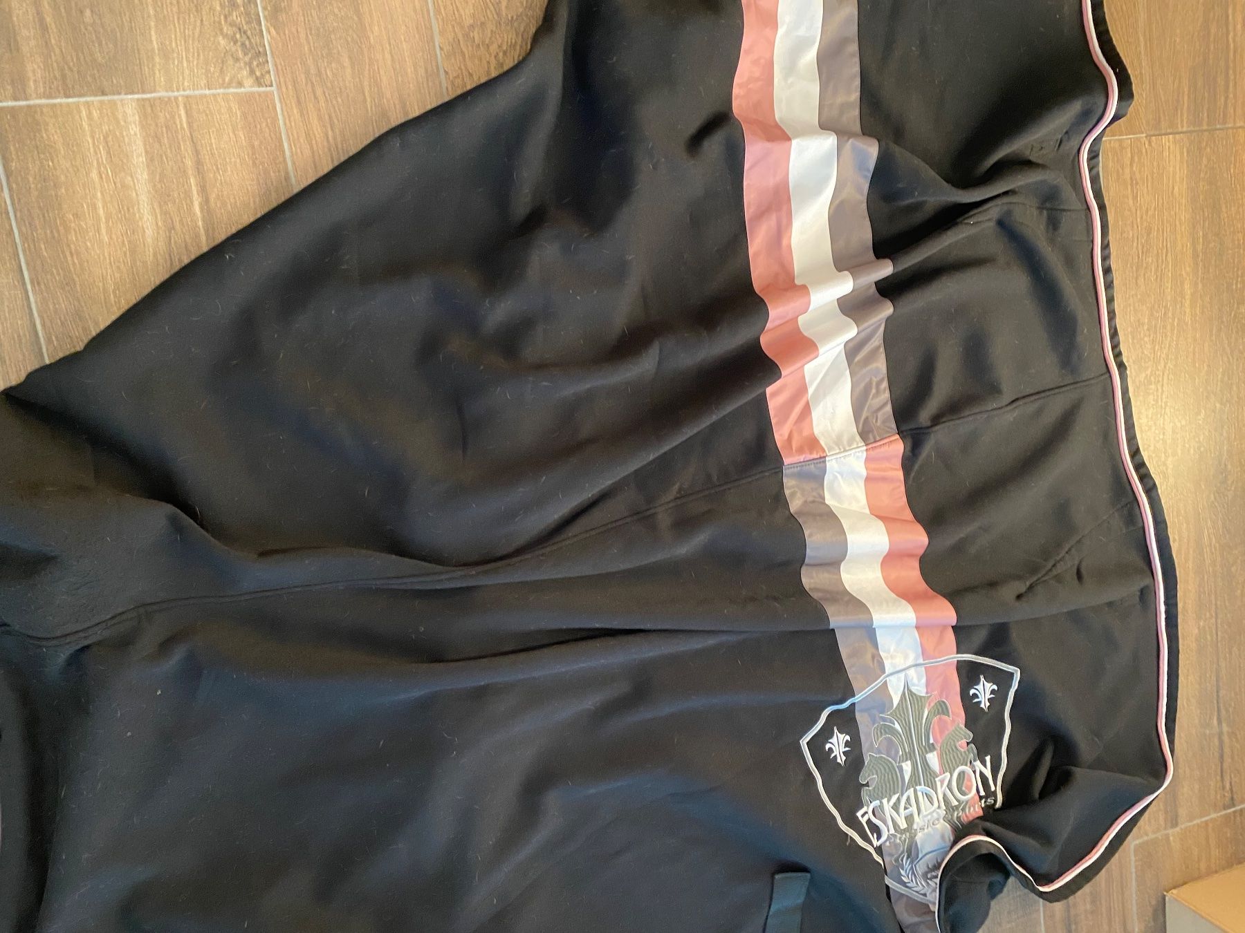 Eskadron Decken: Eskadron Abschwitzdecke Jersey Stripes Gr. L / 145 cm – Gebraucht aus Pratteln von a23_j2gs 7