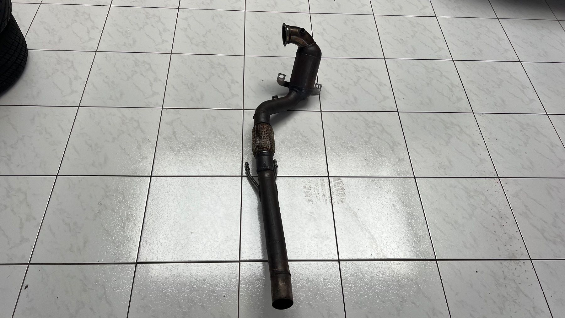 Sistemi di scarico: HJS Downpipe – Usato da Aarau Rohr venduto da jen_lw9f 1
