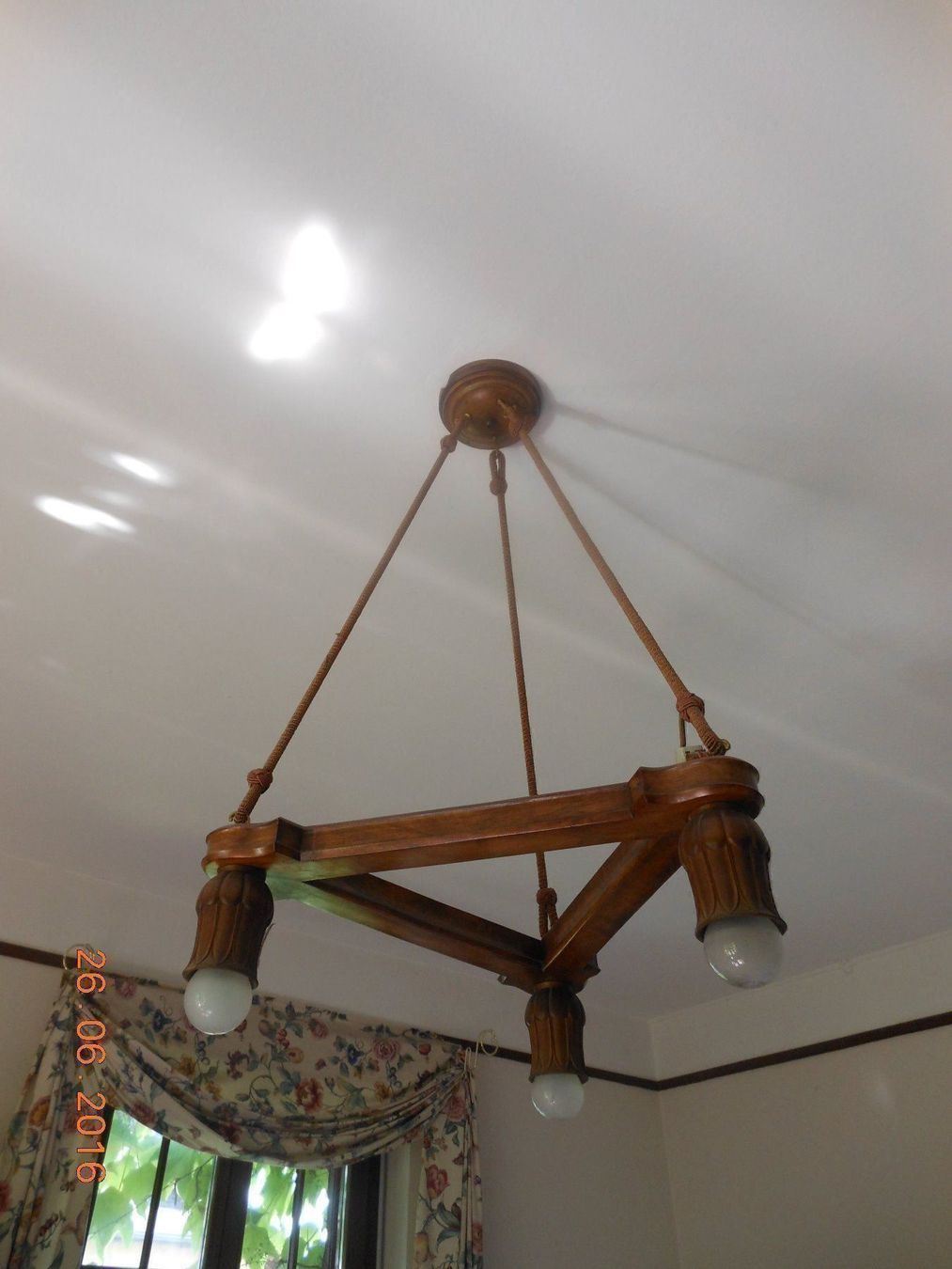 Lampade: Antike Jugendstillampe aus Holz – Usato da Lenzburg venduto da mayfair02 4
