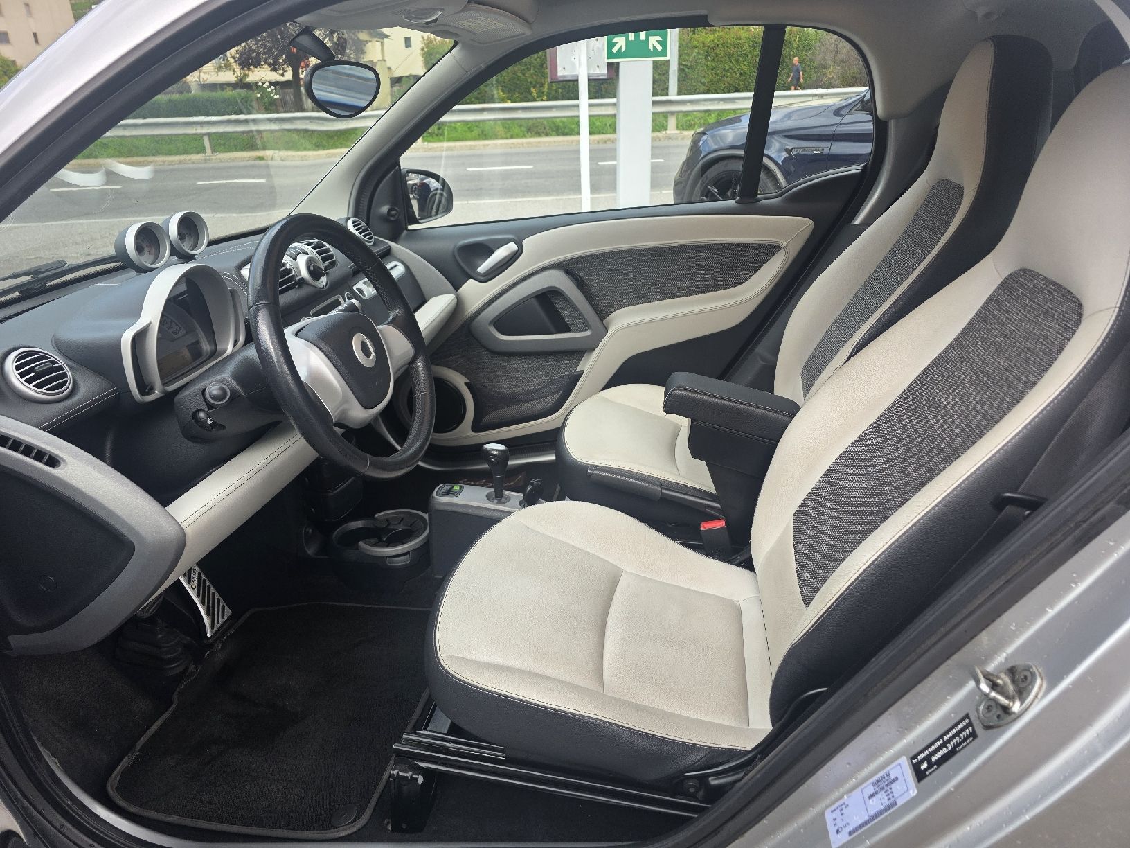 Smart Automobili: Smart fortwo mhd  – Usato da Fully venduto da inf_x75l 5