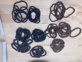 Restposten neue Holzperlen-Armbänder 60 Stk. / Nr. 339