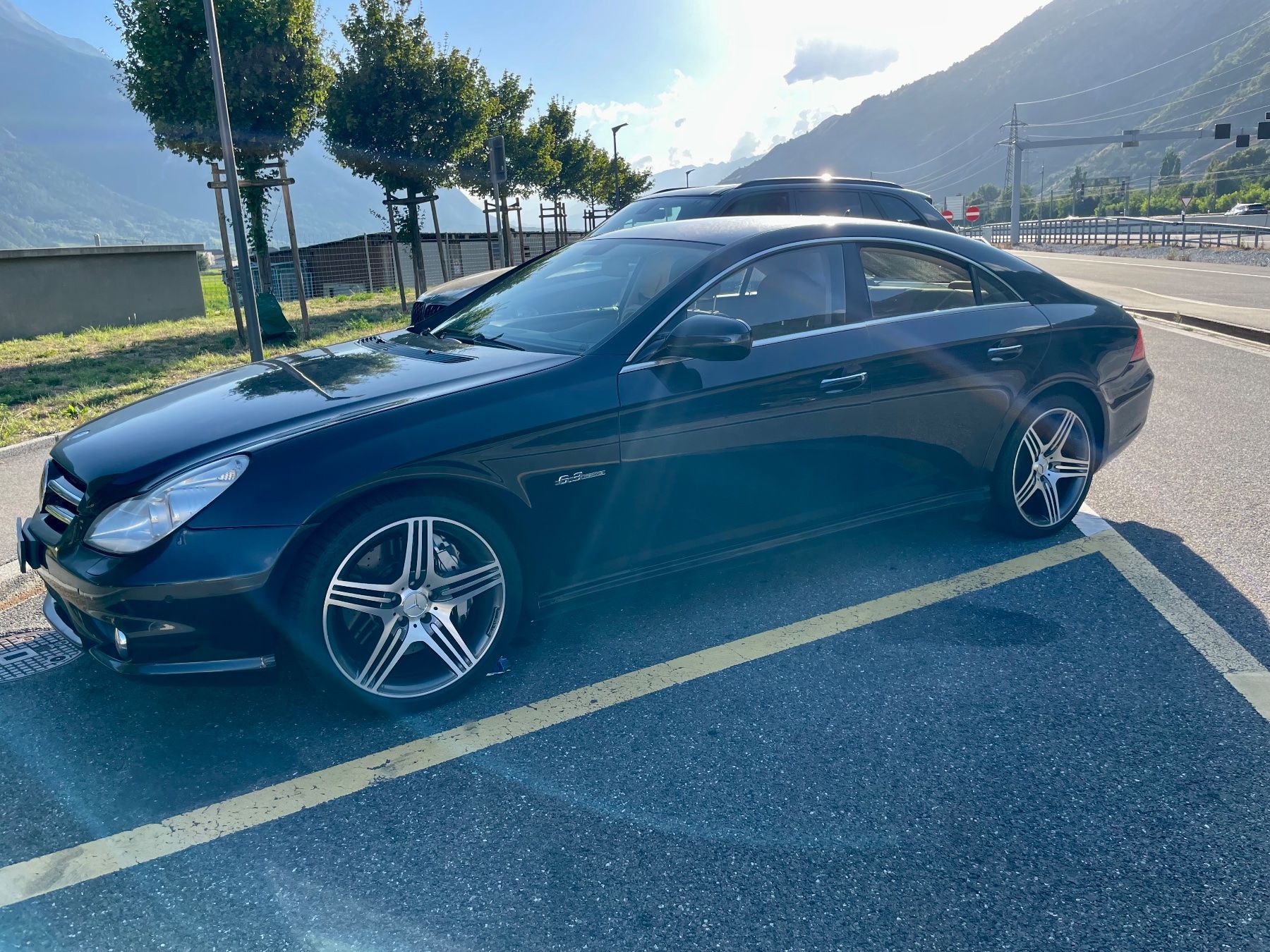 Mercedes-Benz Automobili: Mercedes Benz CLS 63 AMG Facelift – Usato da Gamsen venduto da unikktaili01