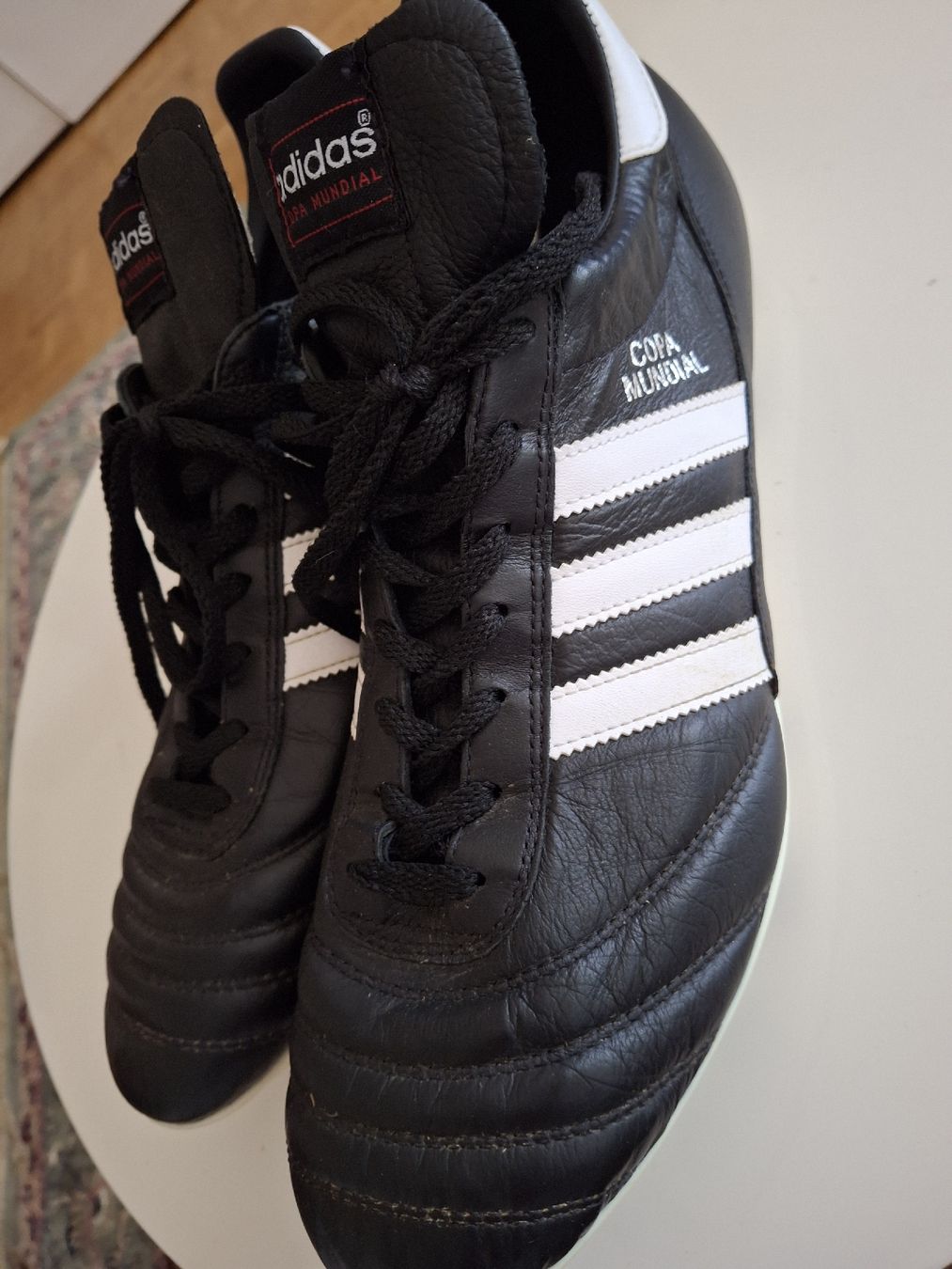 Scarpe da uomo: Adidas gr46 2/3 – Usato da Winterthur venduto da im.2005