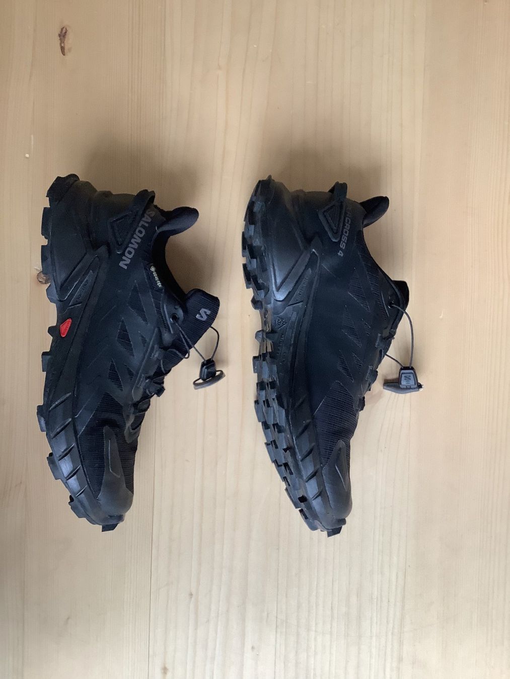 Salomon Scarpe da uomo: Salomon gore-tex – Nuovo (secondo la descrizione) da Biel/Bienne venduto da NoaBra
