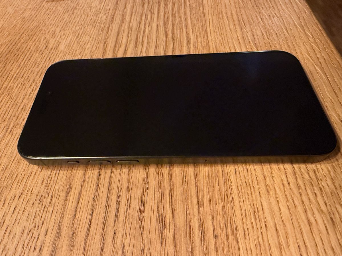 Apple Handys / Smartphones: iPhone 15 Pro Max, 256GB, Schwarz - Top Zustand! – Neu (gemäss Beschreibung) aus Büsserach von laura001babel 4