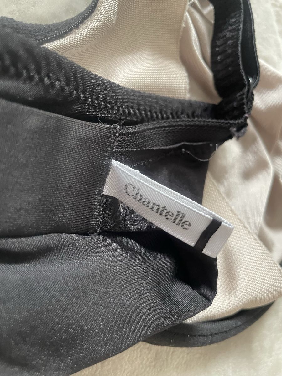 Chantelle Sonstige Unterwäsche: BH Chantelle schwarz 80D – Gebraucht aus Zürich von Maggi1980 2