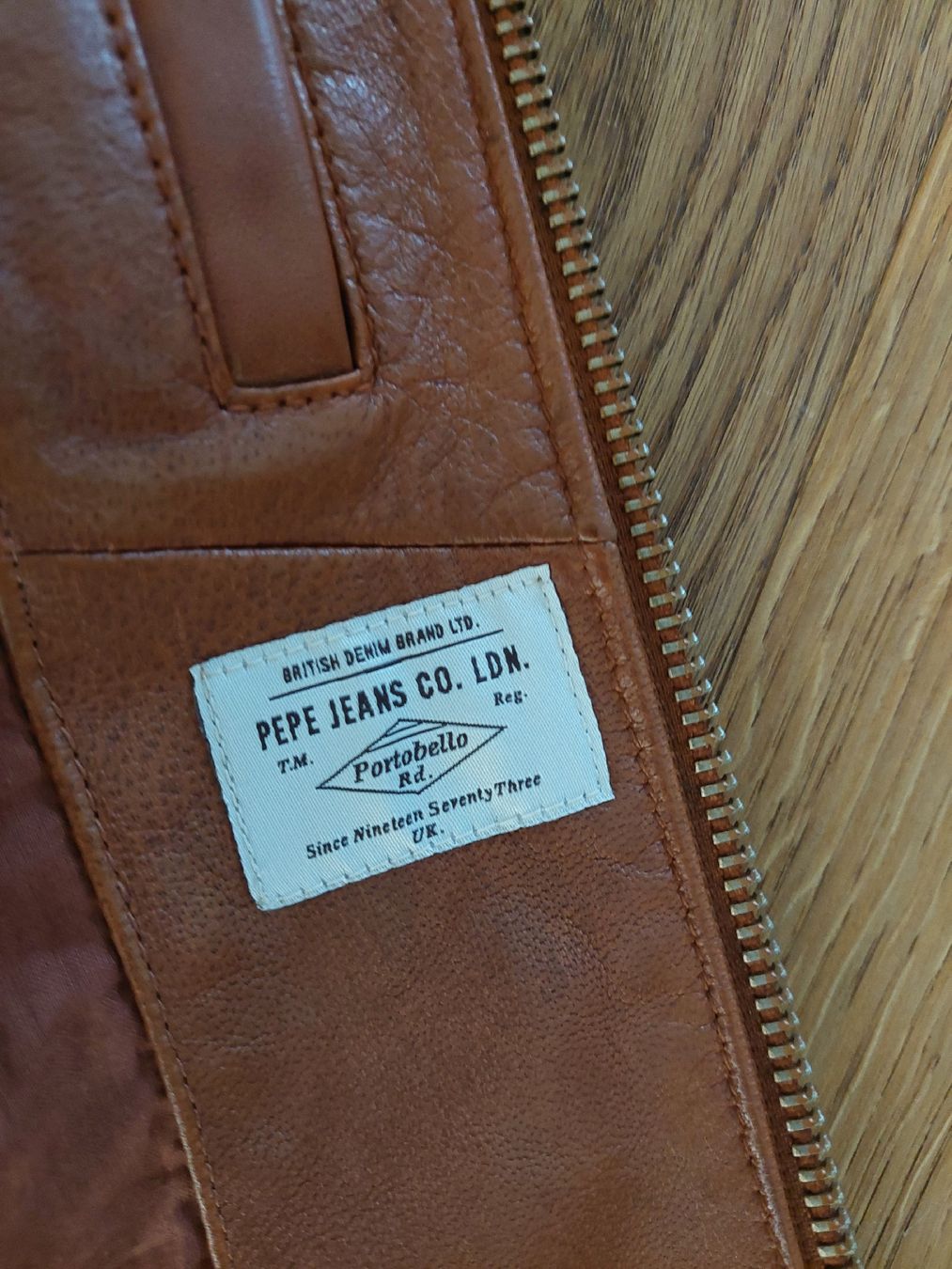Pepe Jeans Vestes: Pepe Jeans Lamm-Lederjacke Grösse M – Neuf (Voir description) à Frauenfeld par sts123 6