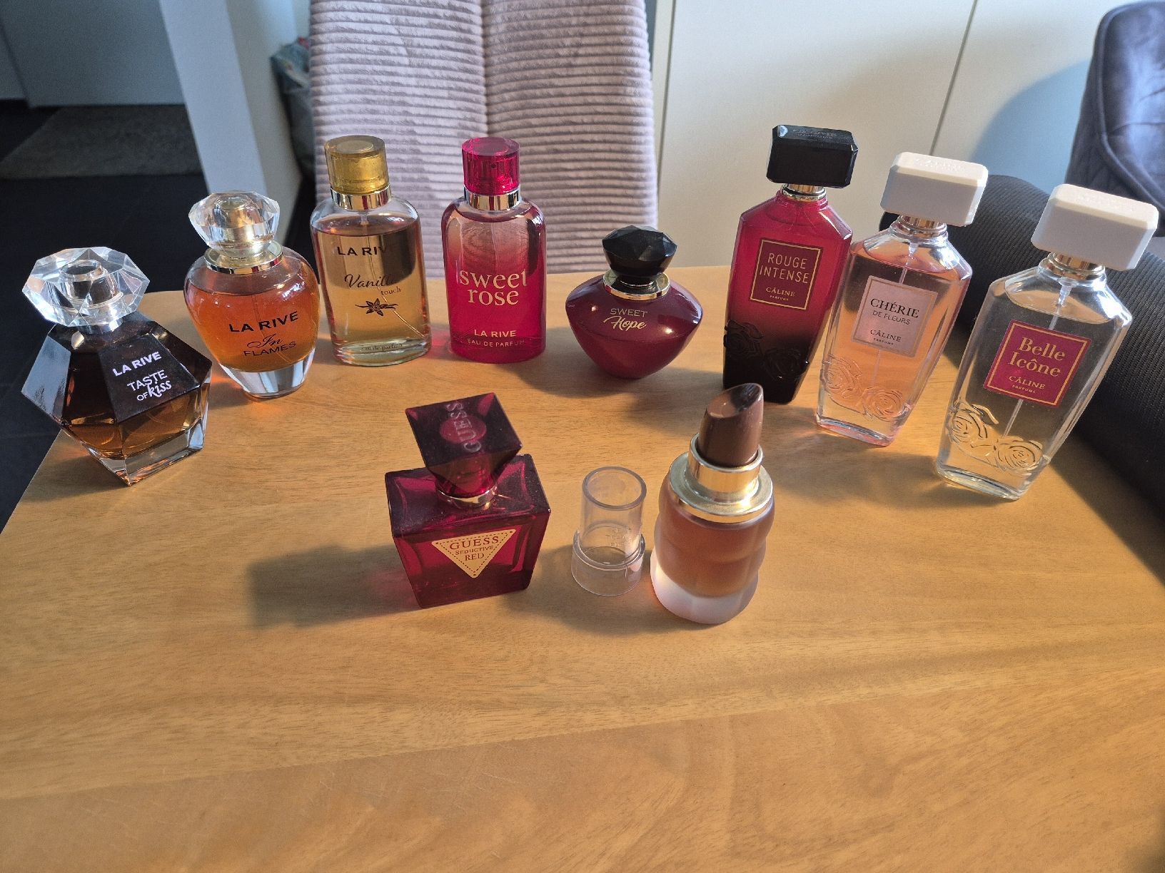 Profumi & Eau de Toilette: Parfum Sammlung 19 Flakons - Damen - unisex – Usato da Kreuzlingen venduto da Geekabilly 3