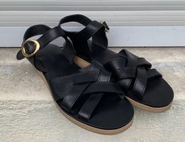 Splendide sandale A.P.C.RUE MADAME PARIS 100%cuir n.39 neuve
