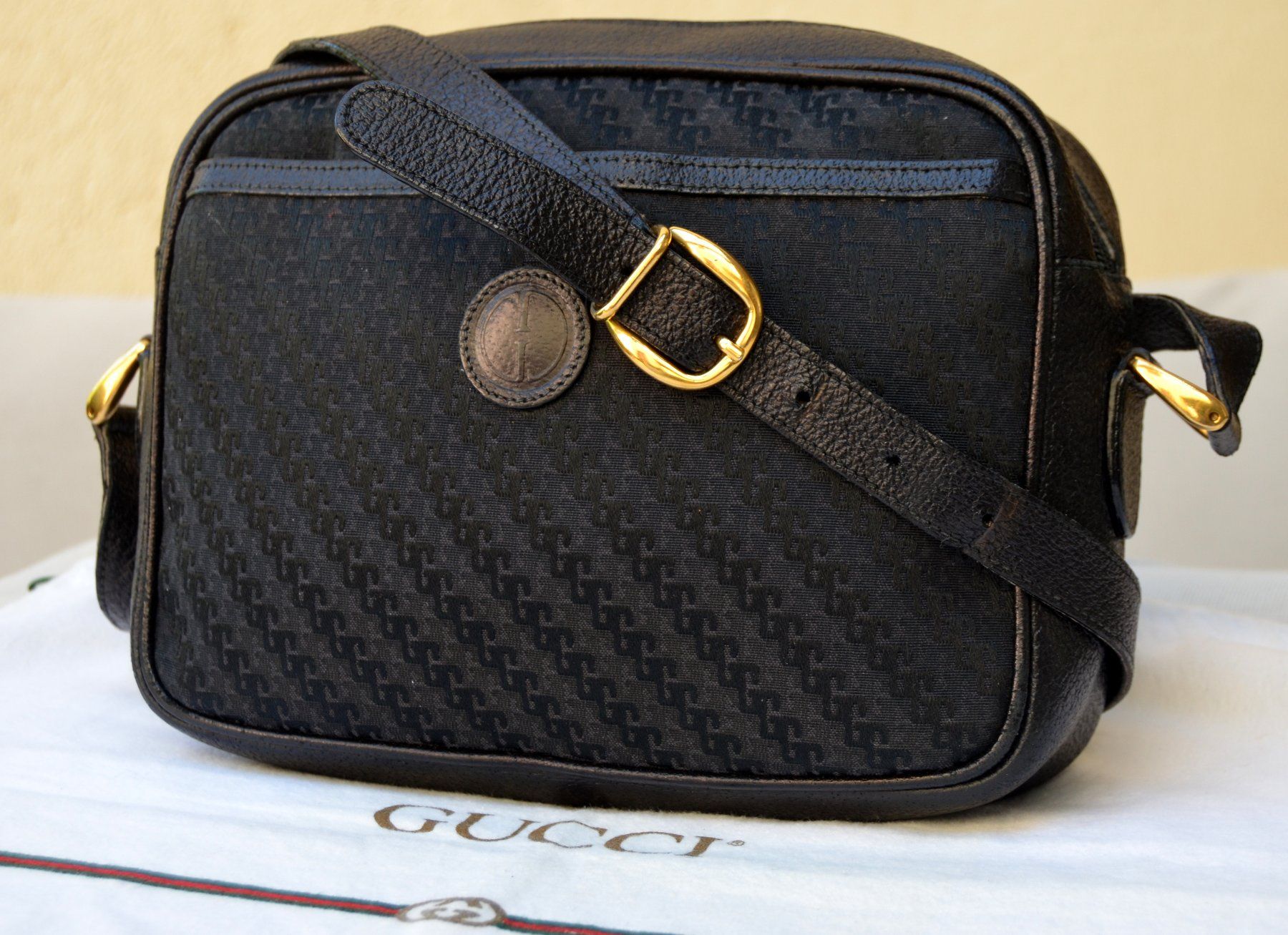 Gucci Borse da donna: Gucci Tasche / sac – Nuovo (secondo la descrizione) da Collonges venduto da Auganien 1