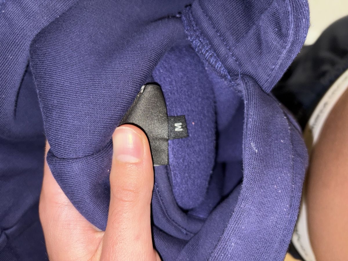 Pullover & Sweatshirts: Dunkel Blauer 6PM Hoodie – Neu (gemäss Beschreibung) aus Selzach von ClothesByLuis 1