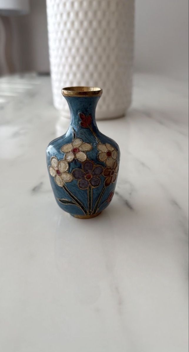 Vasen & Gefässe: Mini Vase Cloisonné Vintage / Emaille Messing Deko – Gebraucht aus Vaux-sur-Morges von GothamCity