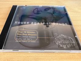 Ralf Woldt – House Against Drugs