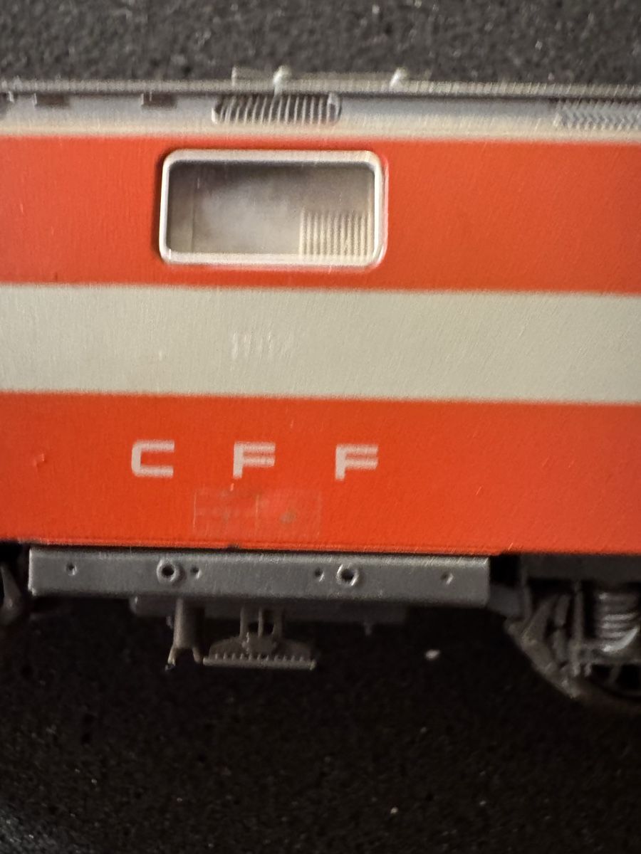 Lima Trains électriques: SBB Swiss Express Lok – D'occasion à Esslingen par Ursr1 2