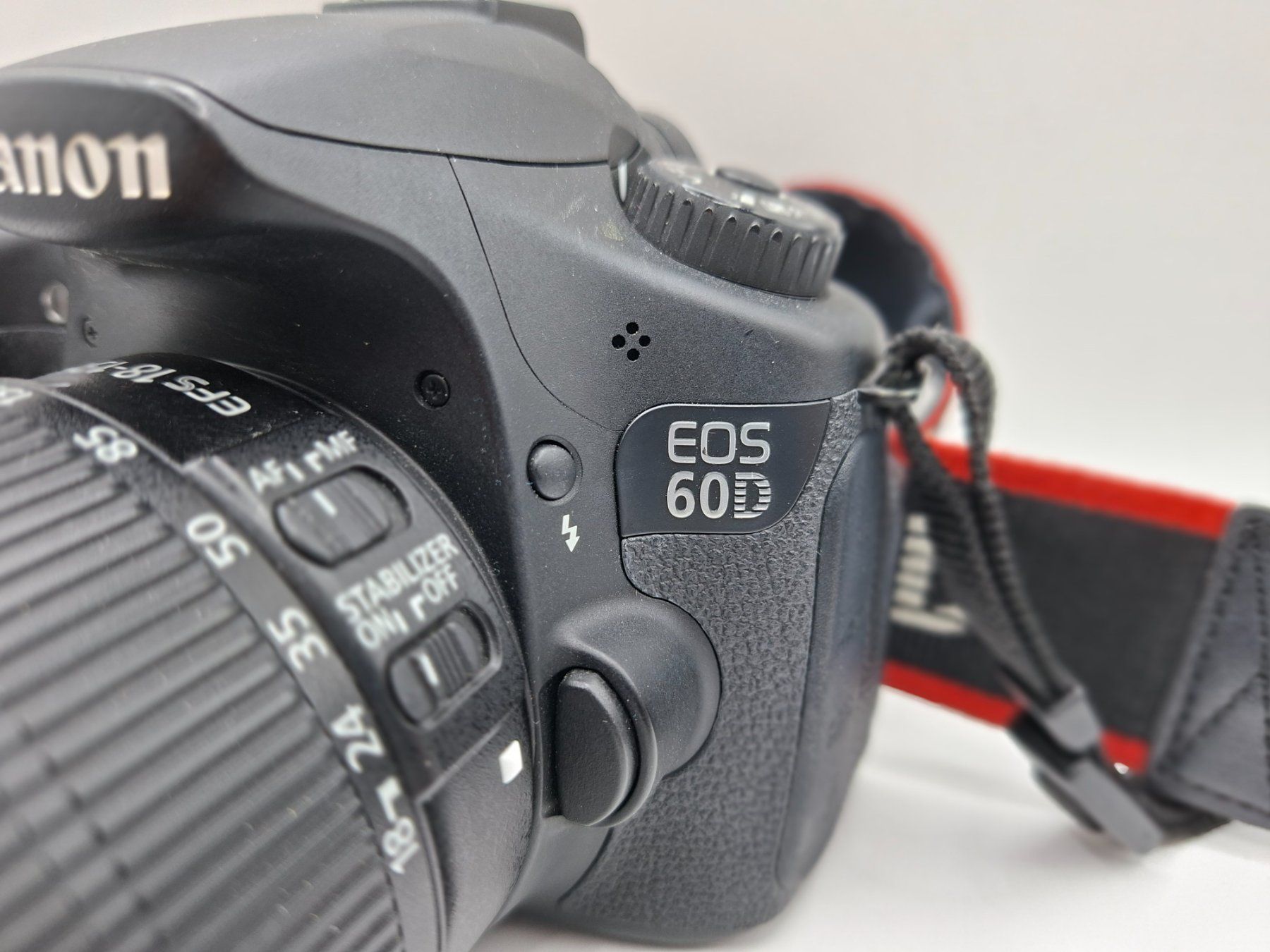 Canon Kamera: Canon EOS 60D Digital Camera mit Objektiv 18-135mm – Gebraucht aus Zürich von ladyshana84 2