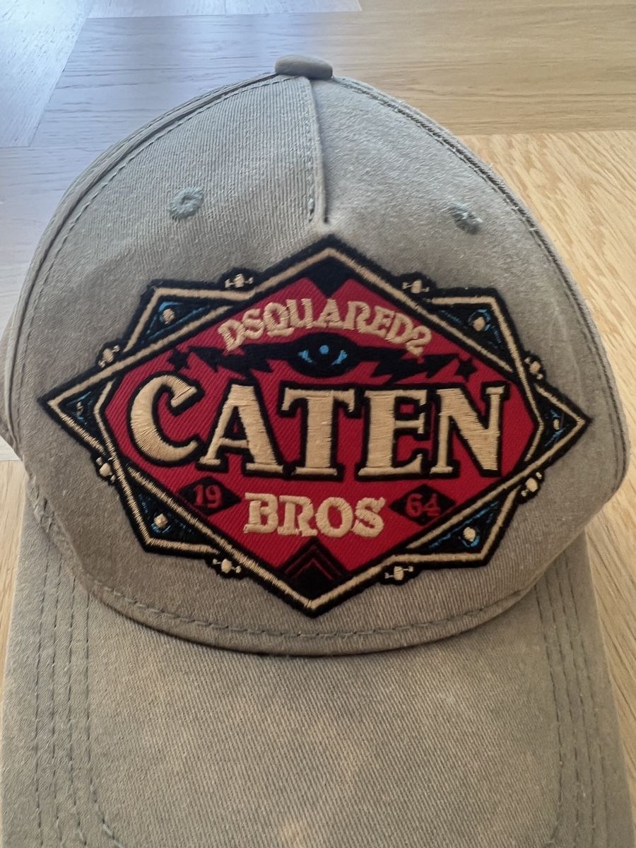 Dsquared2 Copricapi, berretti & cappellini: DSQUARED2 “Caten Bros” Cap – Usato da Kriens venduto da MM_FashionFusion 1