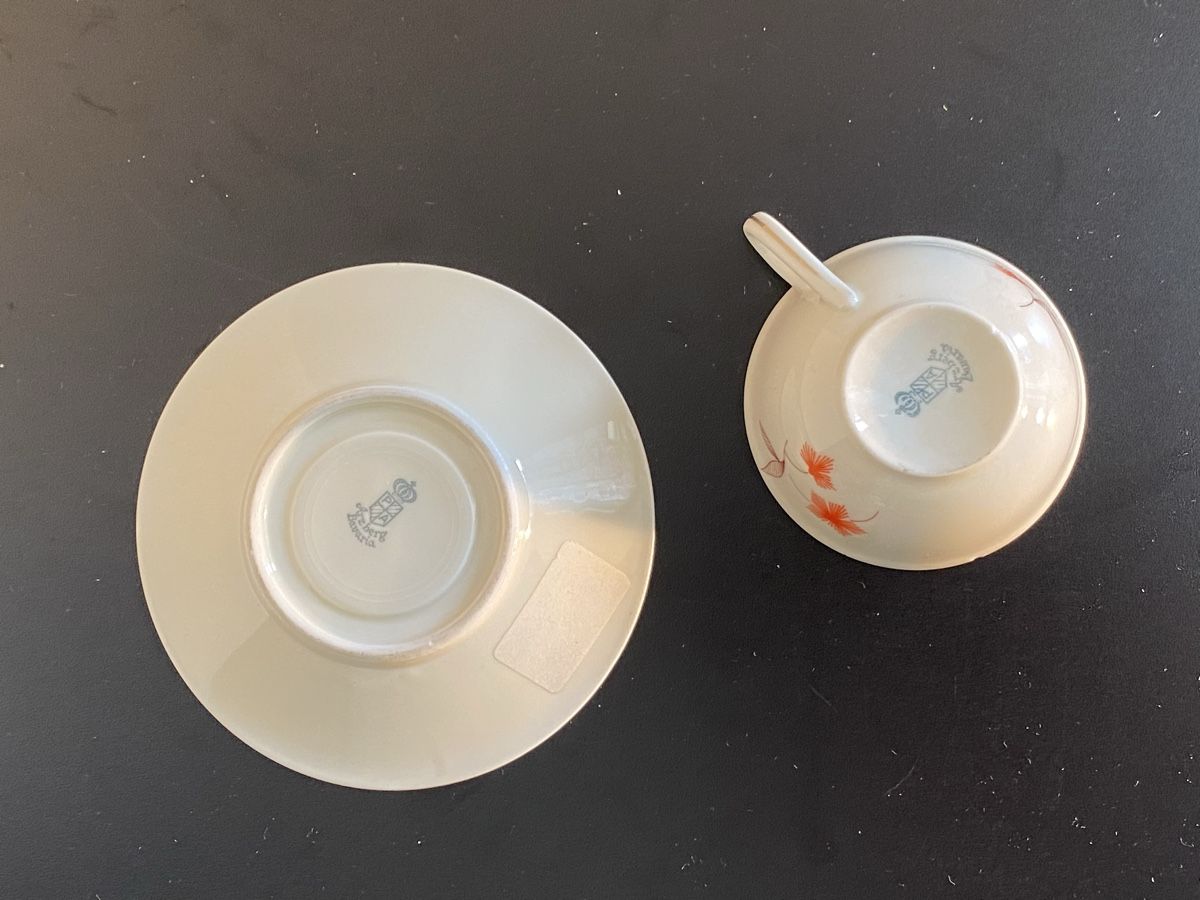Tassen: 5 Mocca Tassen mit Unterteller, Vintage, 5 Stk. – Gebraucht aus Flawil von sonnengeist 2