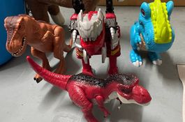 Dino-Spass für Kinder! 4 Dinosaurier-Figuren zu verkaufen