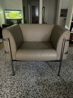 Hochwertiger Designer-Ledersessel in Beige mit Chromgestell