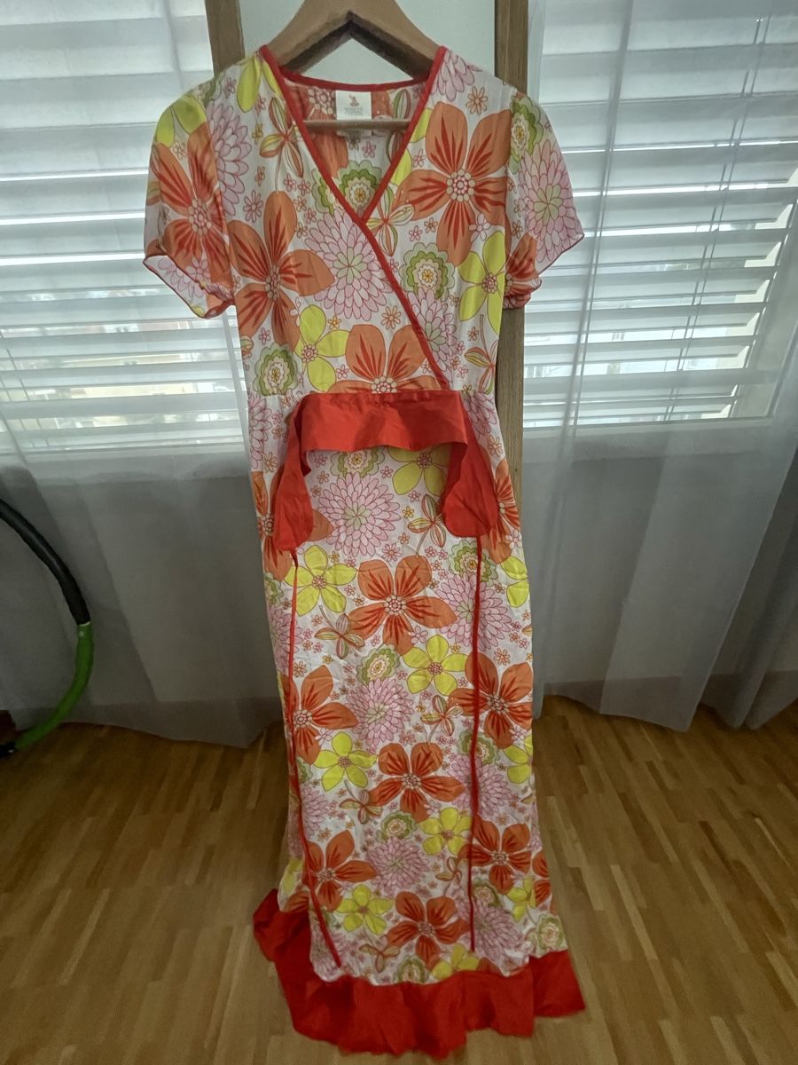 Costumi: Blumenkleid, Gr. 38, Retro – Usato da Oberwil BL venduto da Petermib 3