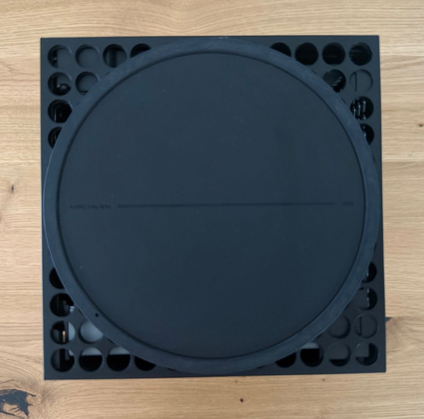 Microsoft Consoles: Xbox Series X + 1 Controller + 2 Charger – D'occasion à Contone par Chaos76 6