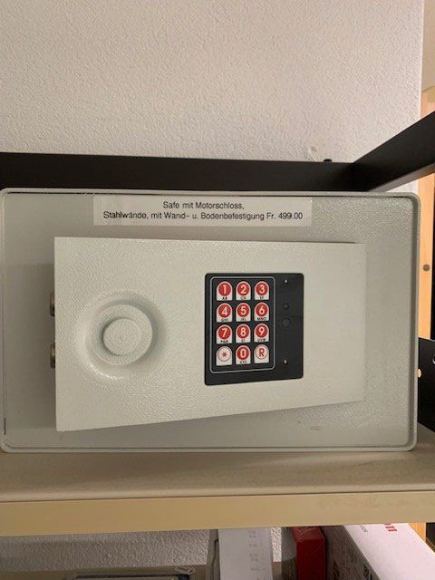 Tresor: Home Kleinsafe – Neu (gemäss Beschreibung) aus Stäfa von minka75