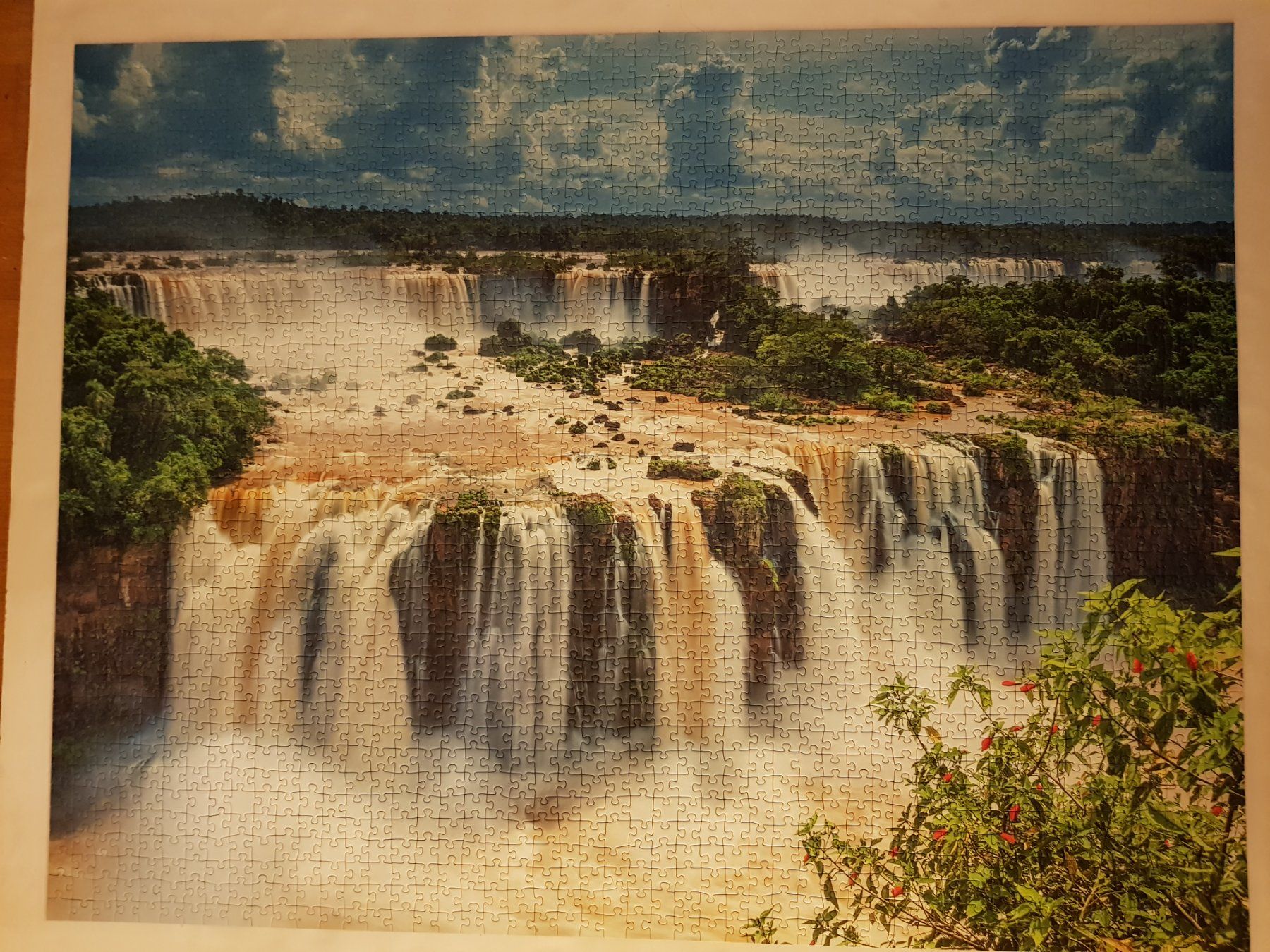 Puzzles: Puzzle von Ravensburger 2000 Teile – Neu (gemäss Beschreibung) aus Thalwil von SebastianH01 1