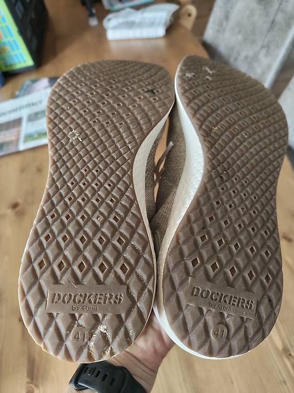 Damenschuhe: Sneakers von Dockers – Gebraucht aus Flawil von minggeli83 1