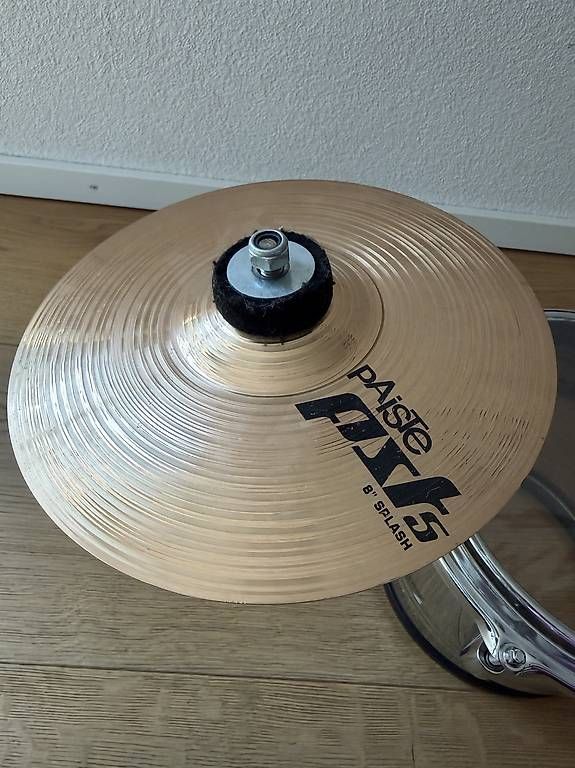 Strumenti musicali: Trommel mit Traggestell – Usato da Otelfingen venduto da che_26d5 2