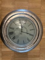 Wanduhr Colonial Clock estd 1870