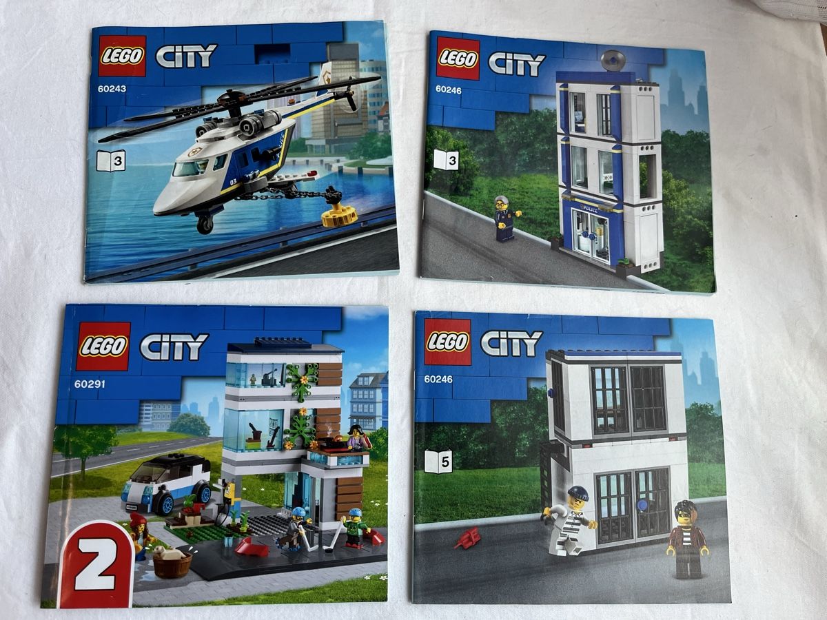 Lego Baukästen: LEGO City Bauanleitungen – Gebraucht aus bretzwil von nightflasher