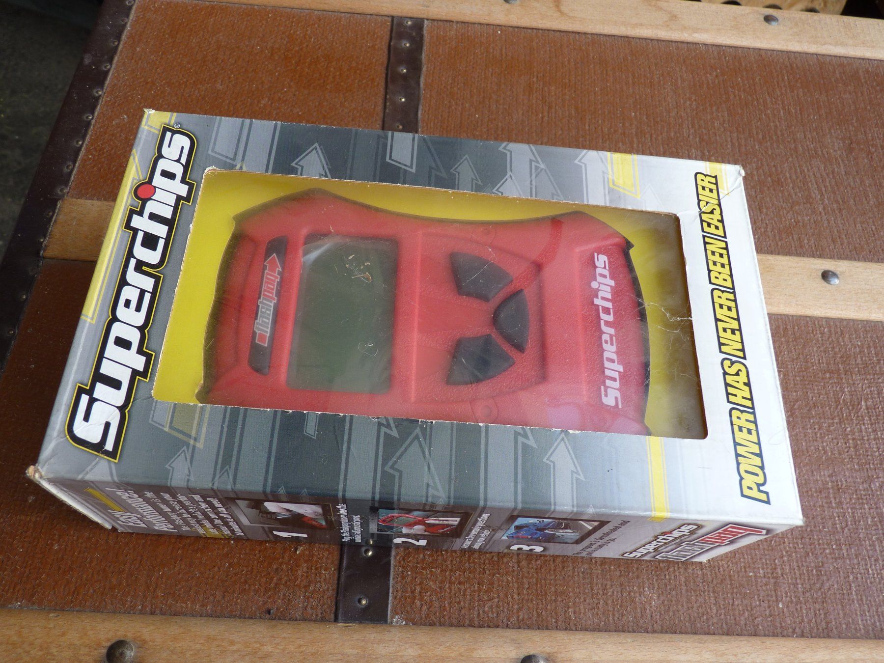 Autos: Superchips Flashpaq Tuning Tool Auto Zustand neu – Gebraucht aus gettnau von 12joe
