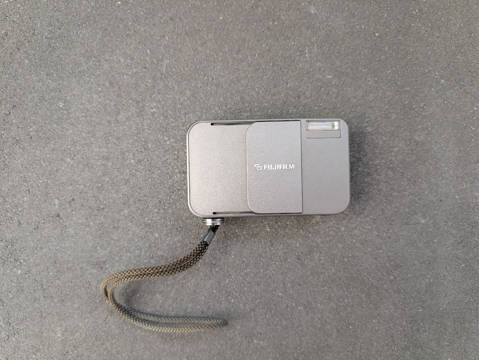 Fujifilm Fotocamera: Fujifilm Cardia mini Tiara – Difettoso da Spreitenbach venduto da san_57k8 8