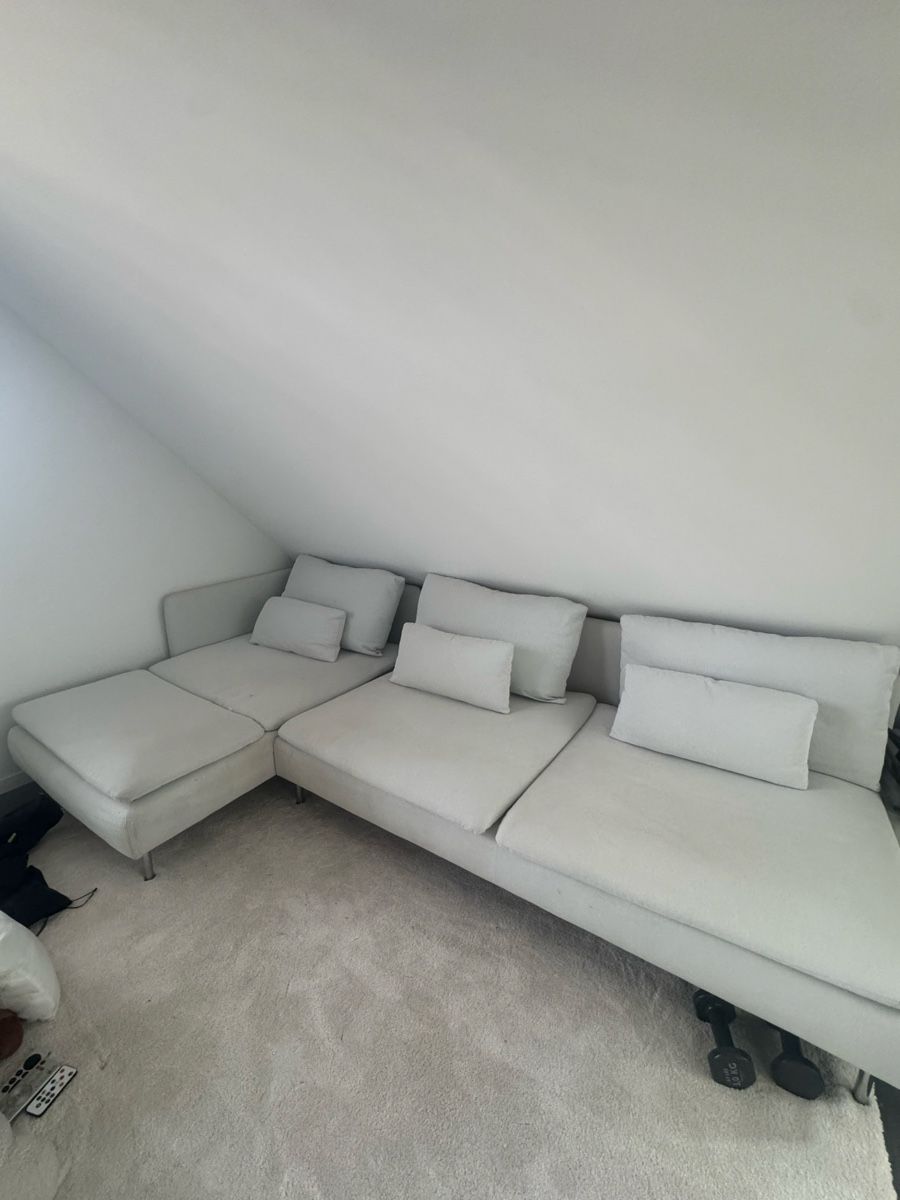 Ikea Sofas: Ecksofa hellgrau Stoff guter Zustand leichte Flecken – D'occasion à Oberglatt ZH par ann_cv6t 2