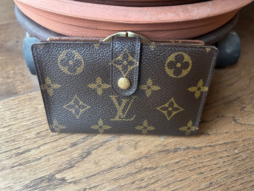 Louis Vuitton Portemonnaie Viennoise (D'occasion) à Brüttisellen