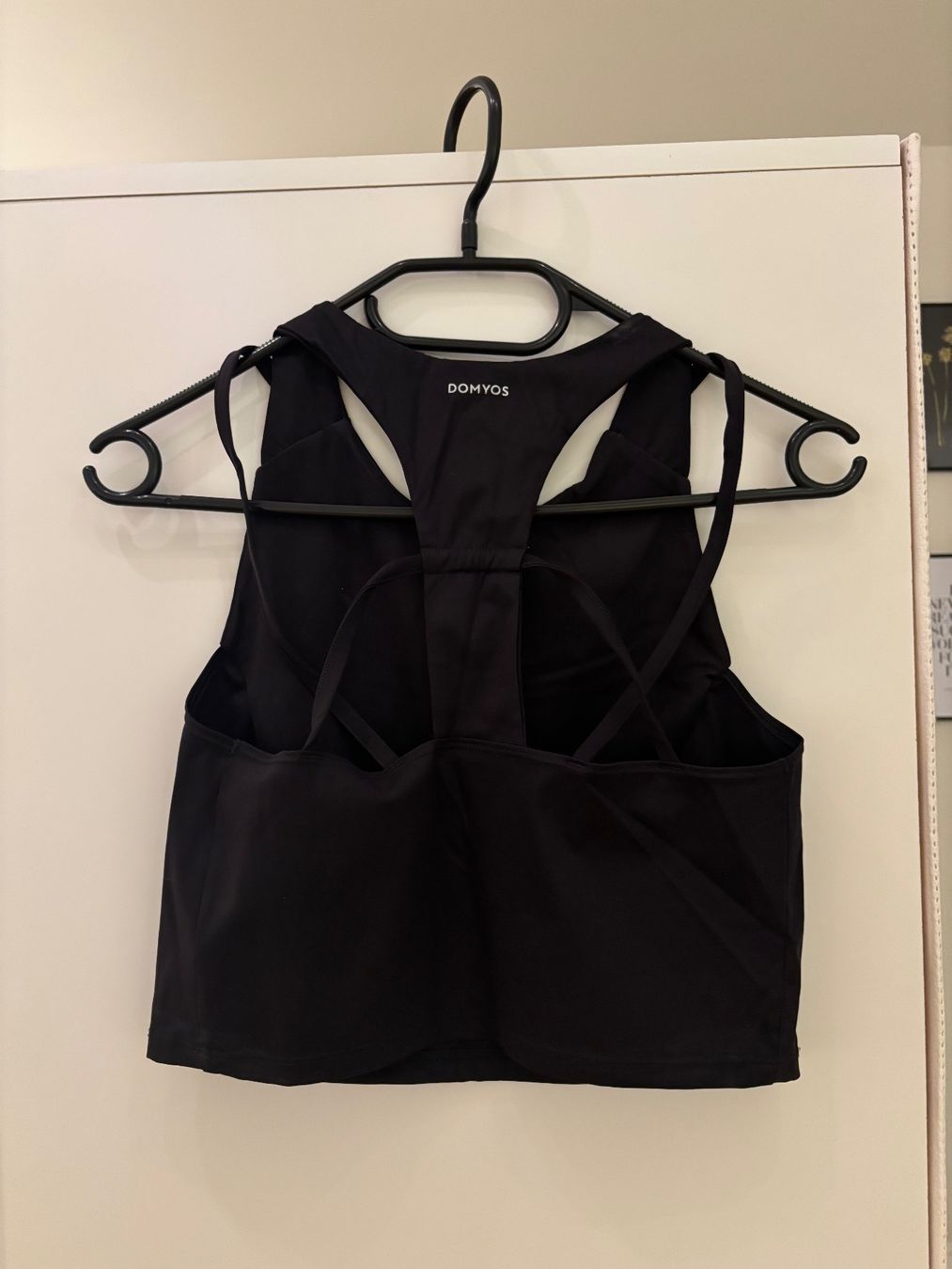 Decathlon Tops: cropped sport Top – D'occasion à Zürich par hue_82qd 1
