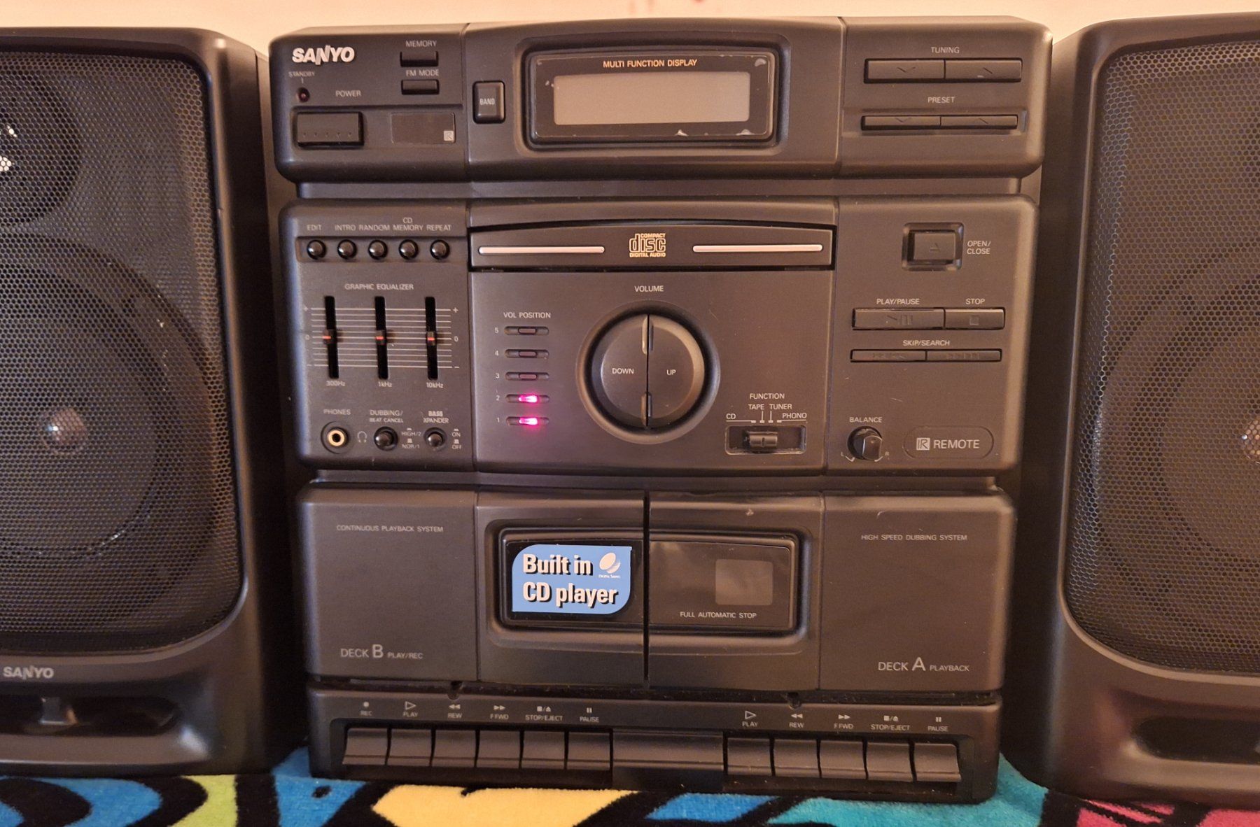 Sanyo Multimediaplayer & Streamer: Sanyo DC-D5u Mini Component System Retro 1980’s – Gebraucht aus Muri AG von Edlerweiss