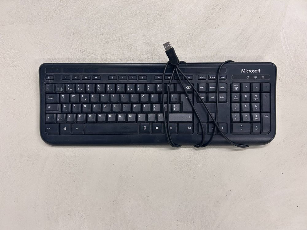 Microsoft Tastatur 400 (Gebraucht) in Wädenswil für CHF 1 – nur ...